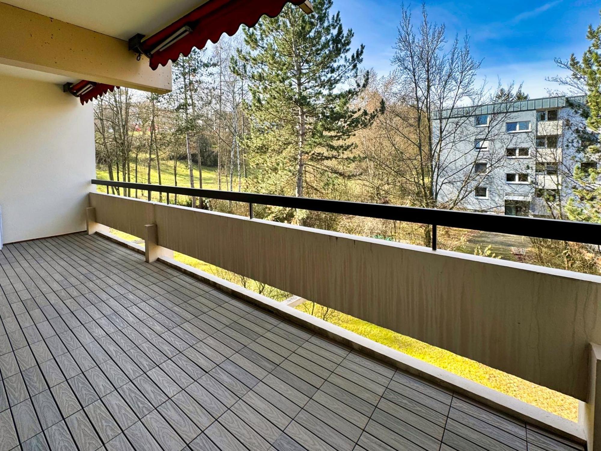 3 Zimmer Apartment, 90 Qm, Ruhig Und Zentrumsnah, Max 6 Pers, 15 Qm Balkon , Private Garage, Internet 1000 Mbit Sindelfingen Esterno foto